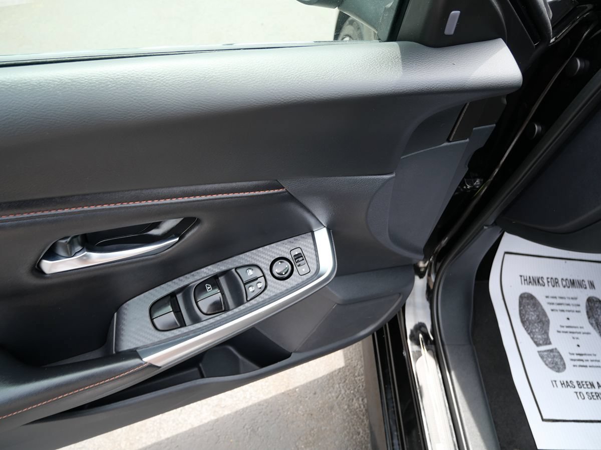 Used 2020 Nissan Sentra SR w/ Electronics Package FWD image 15