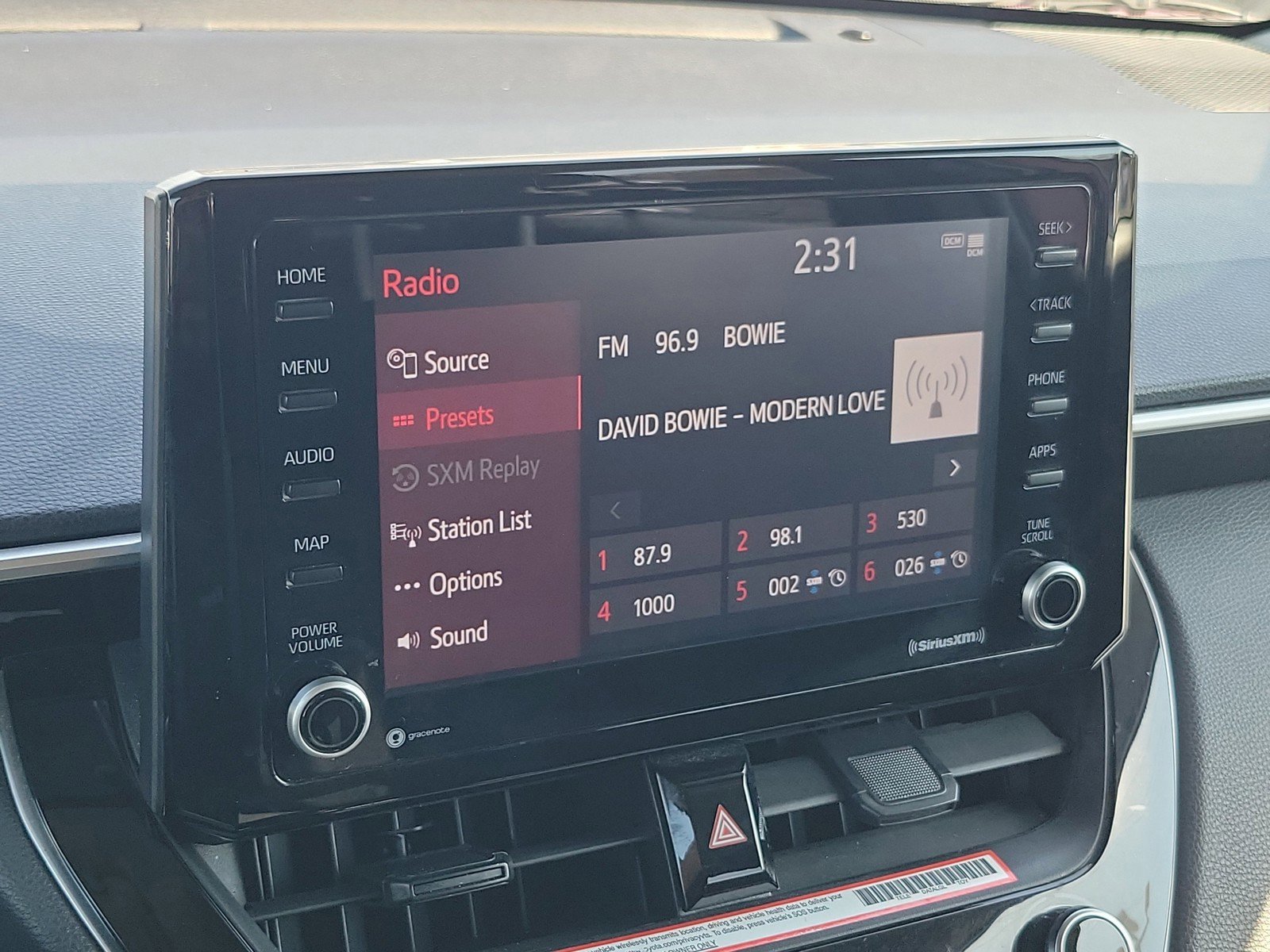 Used 2022 Toyota Corolla Cross LE FWD image 28