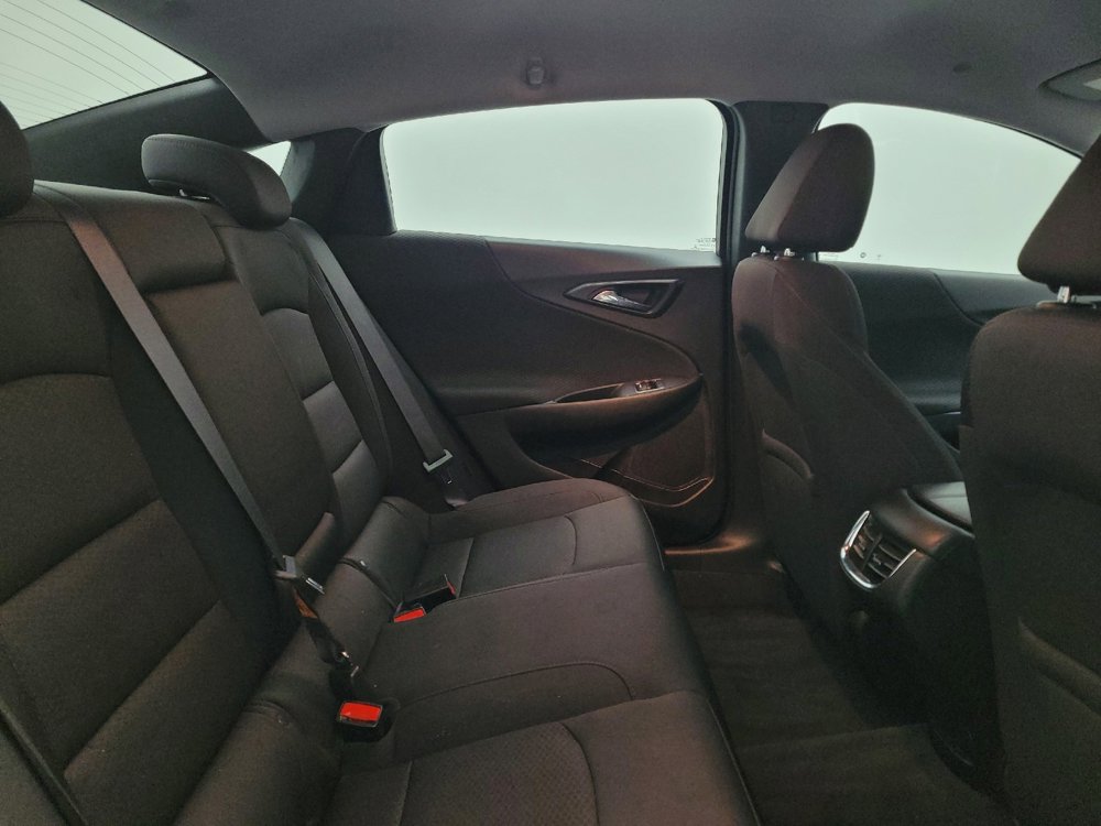 Used 2019 Chevrolet Malibu LT w/ Driver Confidence Package II image 19