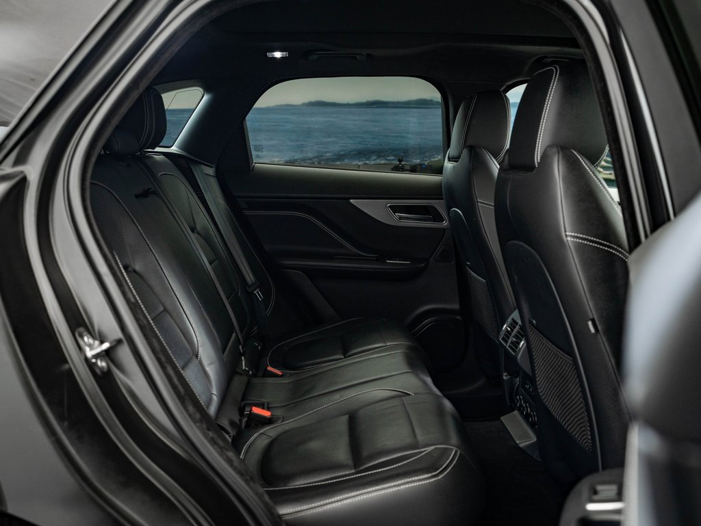Used 2020 Jaguar F-PACE S image 42