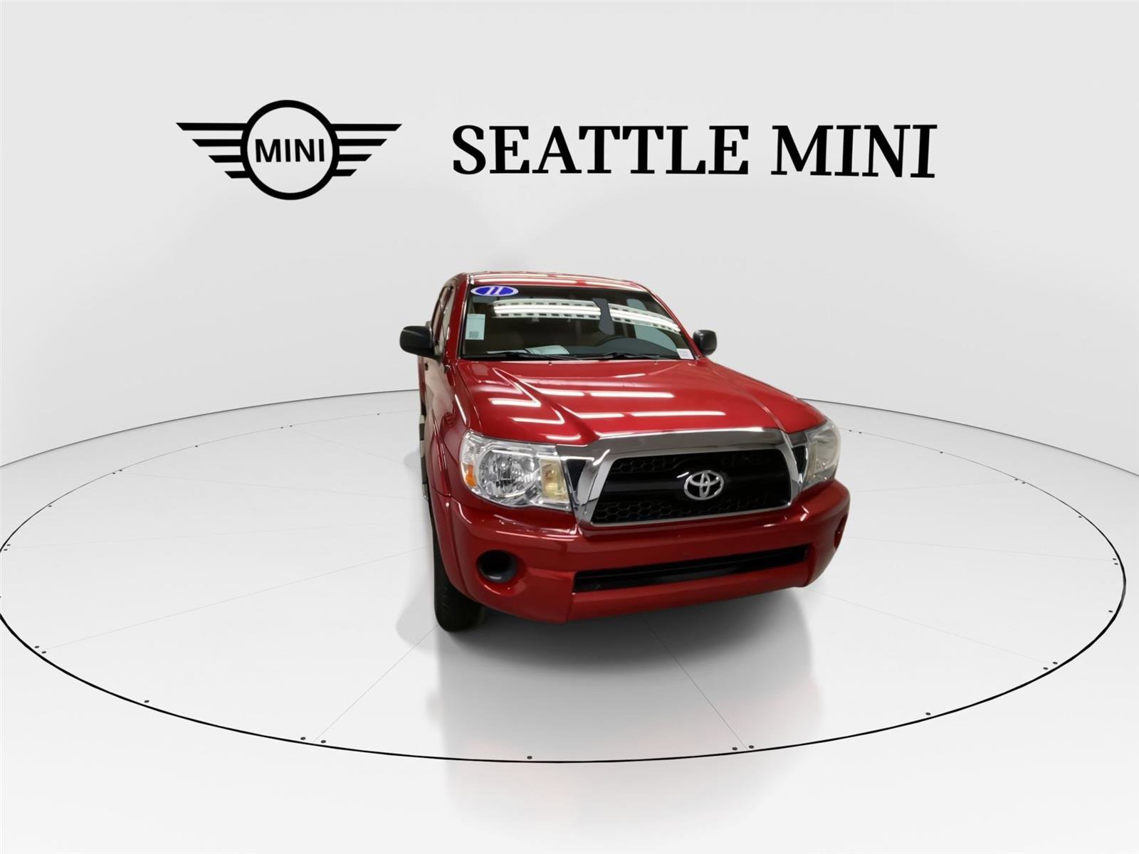 Used 2011 Toyota Tacoma PreRunner image 3