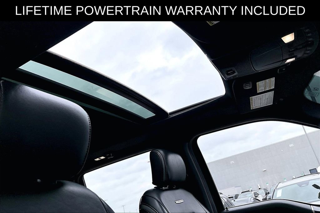 Used 2022 Ford F250 Platinum w/ FX4 Off-Road Package AWD/4WD image 22