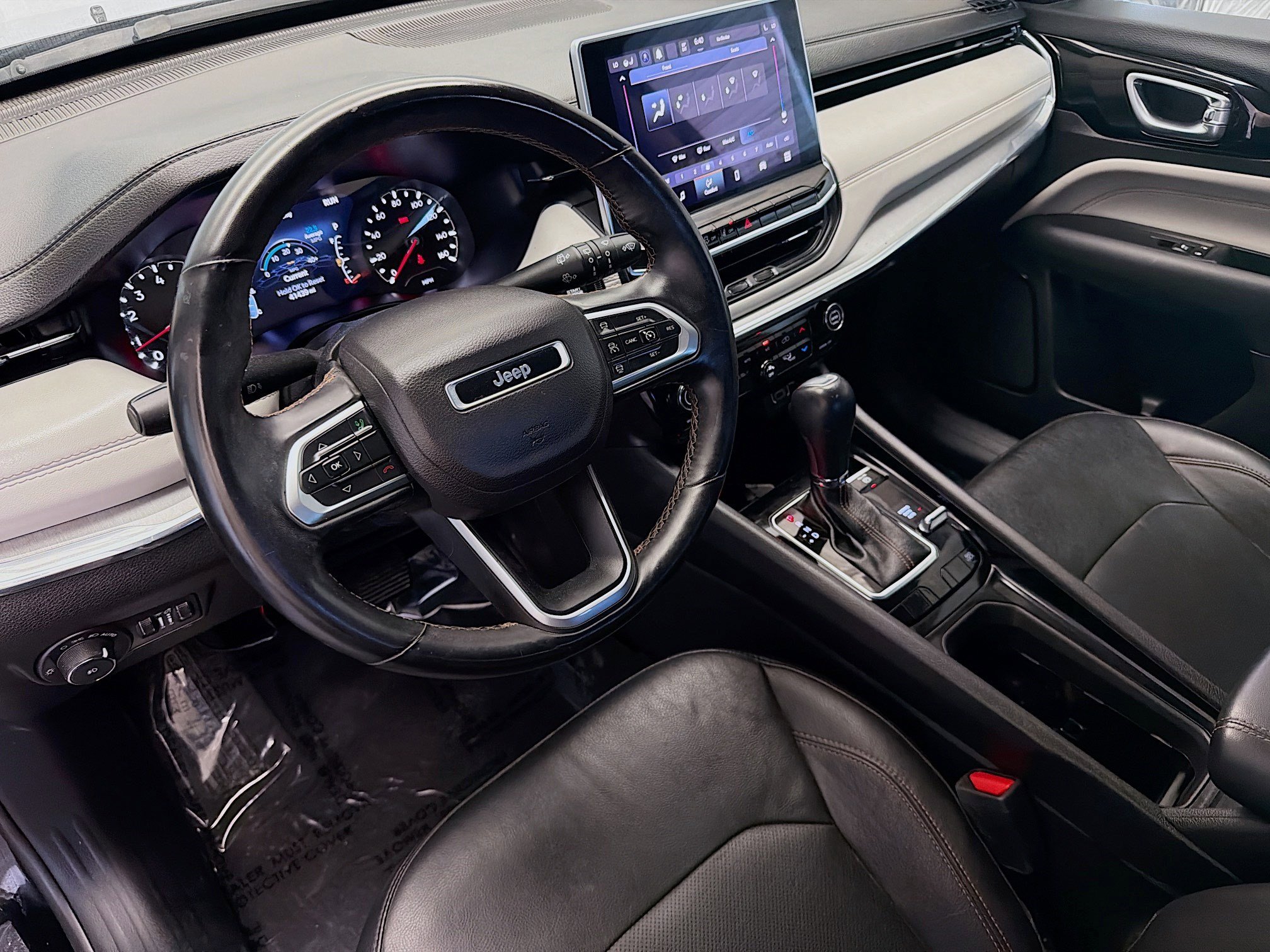 Used 2022 Jeep Compass Limited image 7