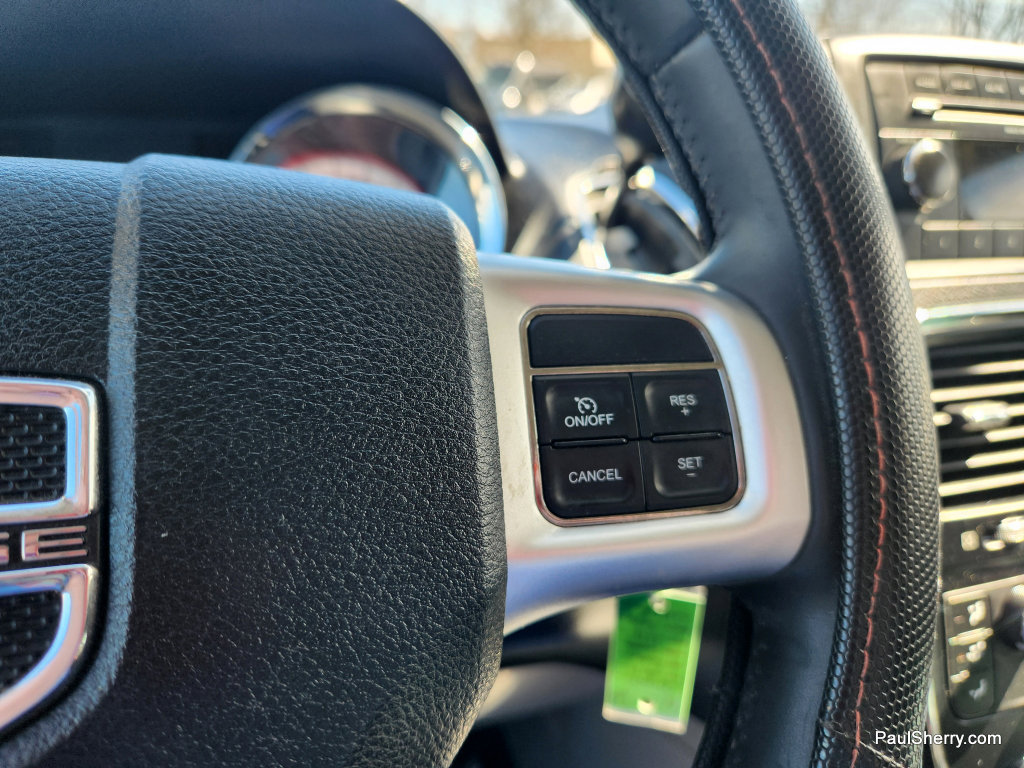 Used 2013 Dodge Grand Caravan SXT w/ Rear Park Assist Pkg FWD image 45