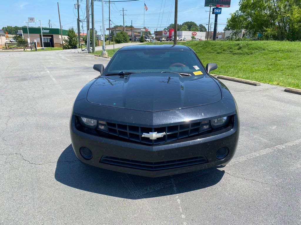Used 2013 Chevrolet Camaro LS RWD image 2