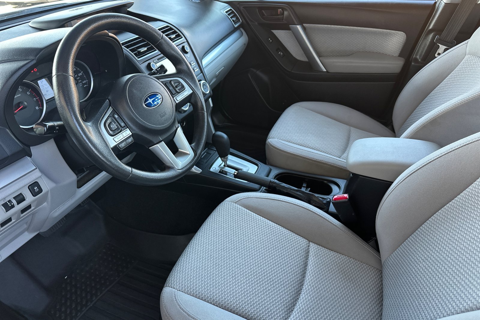 Used 2018 Subaru Forester 2.5i w/ Alloy Wheel Package AWD/4WD image 13