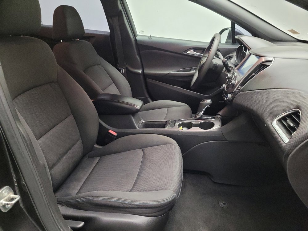 Used 2016 Chevrolet Cruze LT w/ Sun And Sound Package FWD image 21