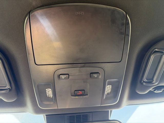 Used 2025 Toyota Camry SE FWD image 22