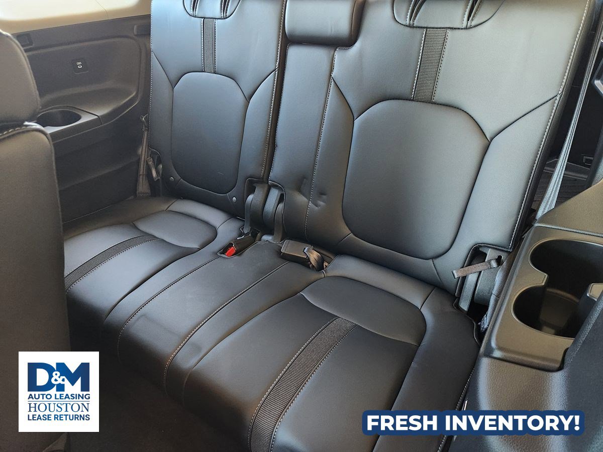 Used 2025 Honda Pilot Touring image 46