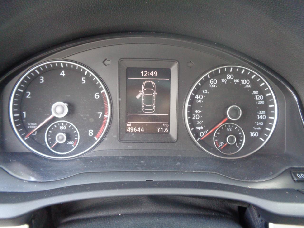 Used 2016 Volkswagen Eos Komfort FWD image 28