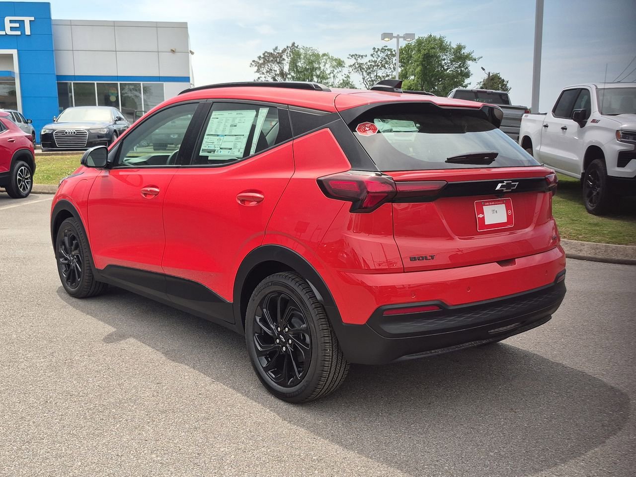 New 2027 Chevrolet Bolt RS w/ Technology Package FWD image 6