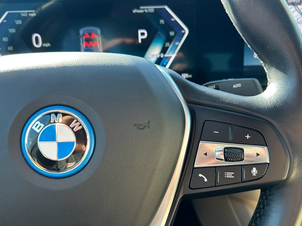 Used 2023 BMW i4 eDrive40 w/ Premium Package RWD image 20