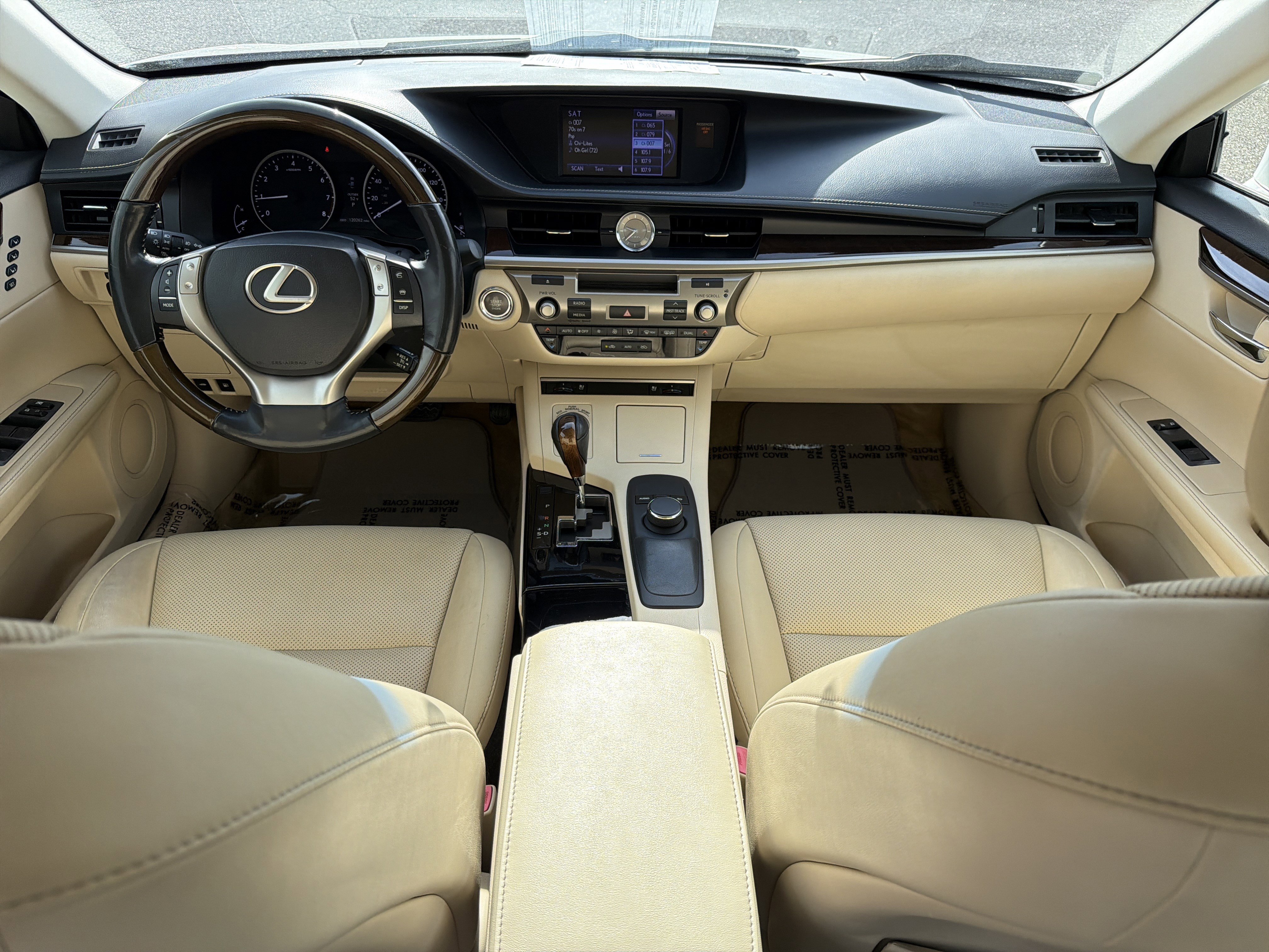 Used 2014 Lexus ES 350 4dr Car w/ Premium Package image 25