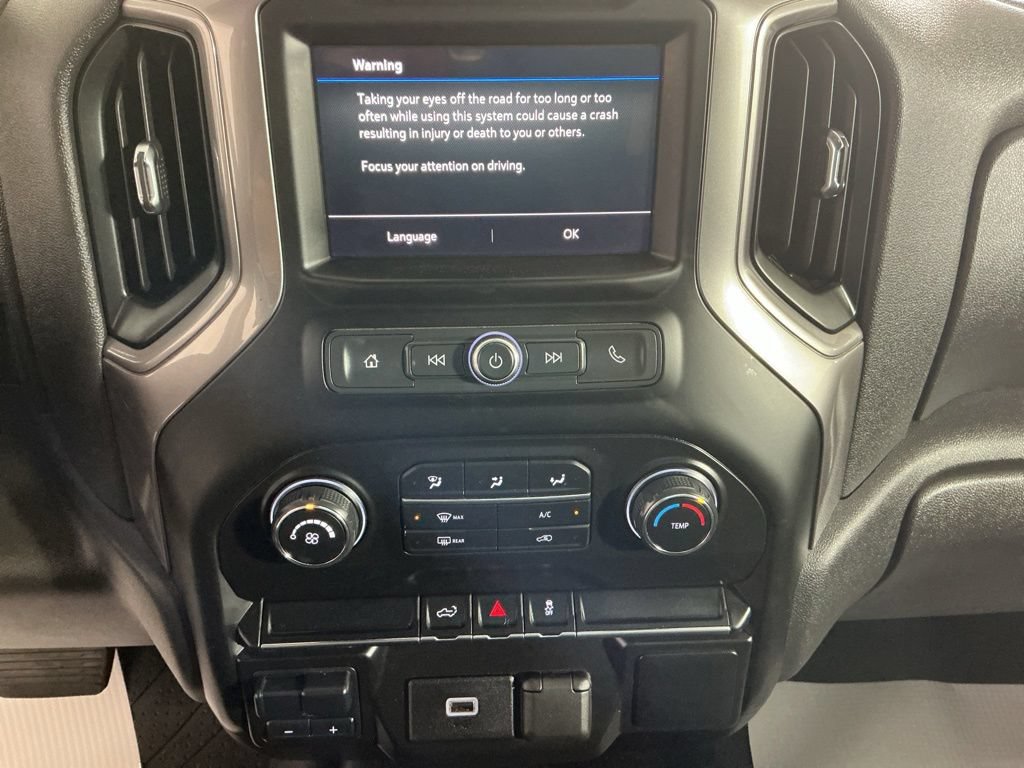 Used 2020 Chevrolet Silverado 1500 Custom w/ Custom Max Trailering Package AWD/4WD image 25
