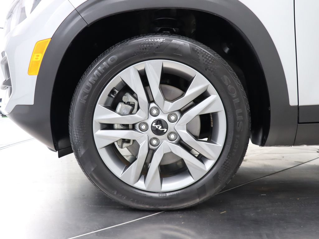 Used 2023 Kia Seltos S image 38