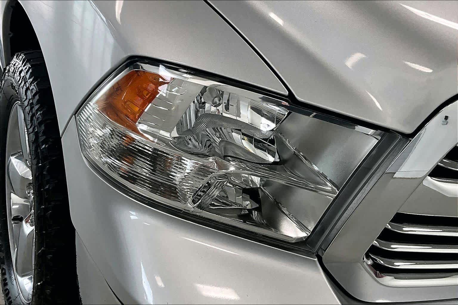 Used 2018 RAM 1500 Big Horn AWD/4WD image 29