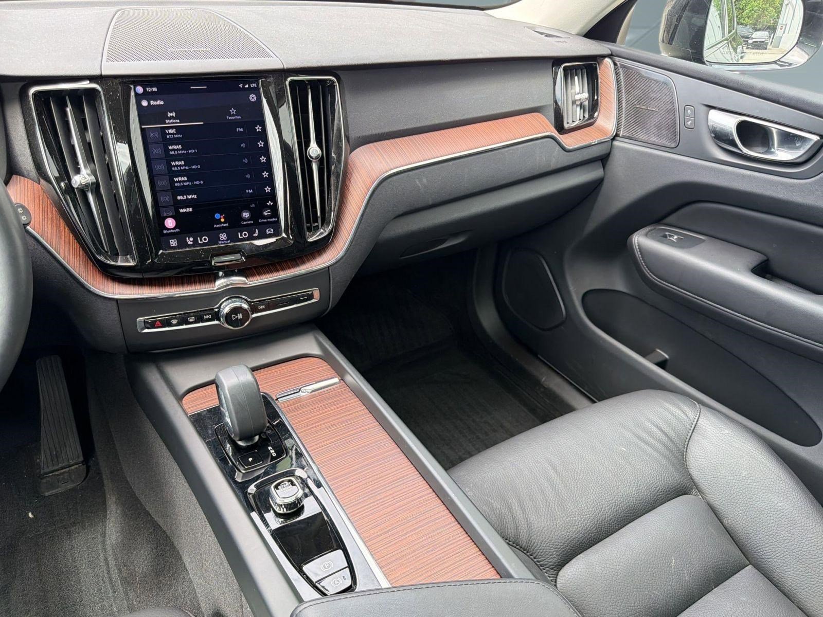 Certified 2023 Volvo XC60 B5 Plus w/ Climate Package image 26