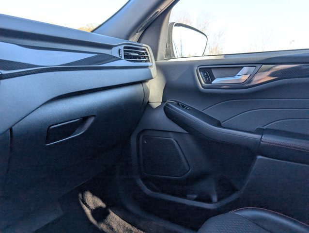 Used 2024 Ford Escape ST-Line image 27