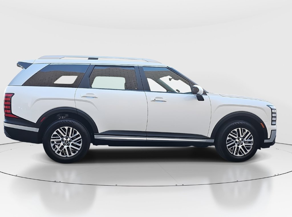 Used 2026 Hyundai Palisade SEL FWD image 4
