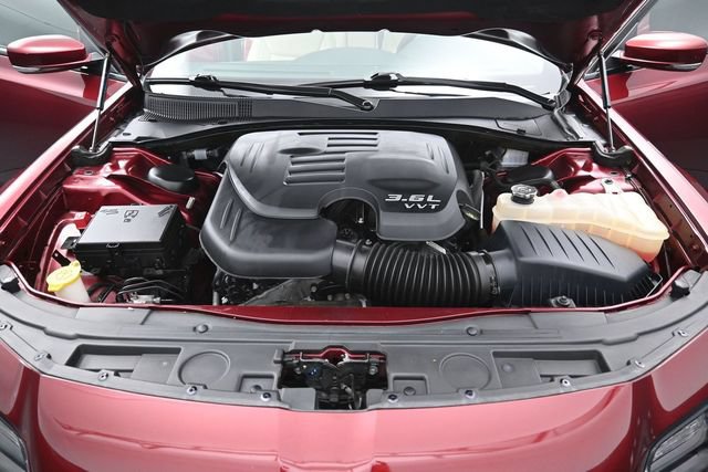 Used 2023 Chrysler 300 Touring L w/ Popular Equipment Group RWD image 36