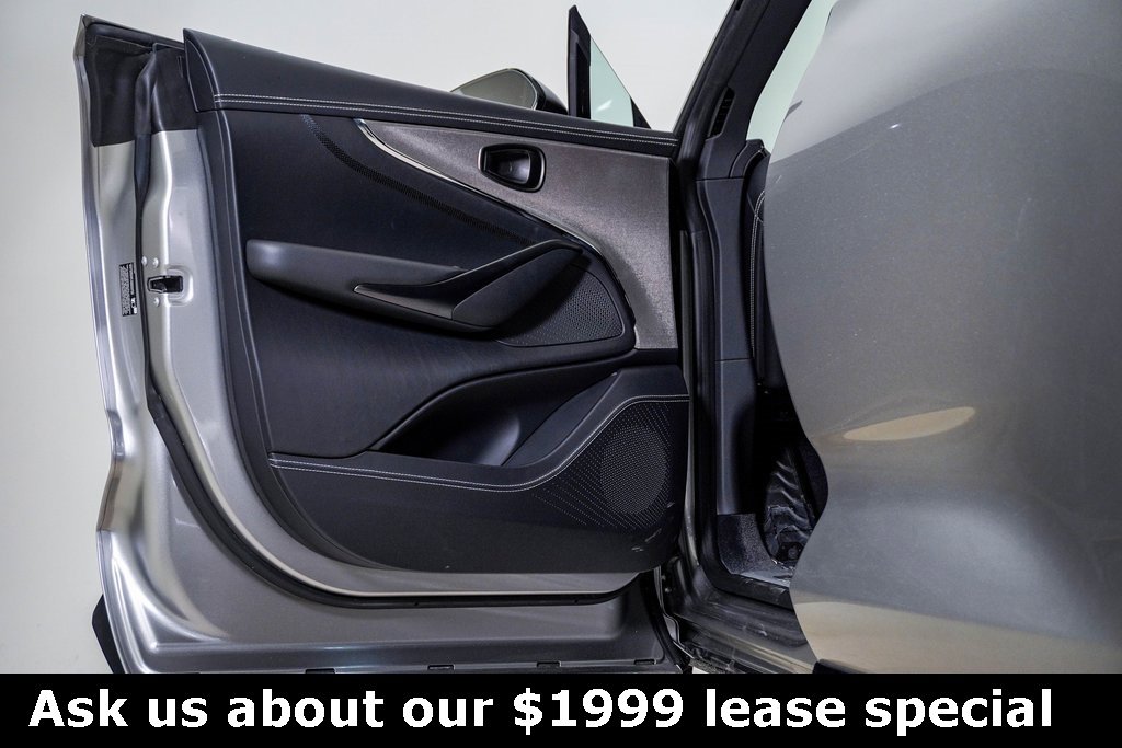 New 2025 Aston Martin DBX 707 image 31