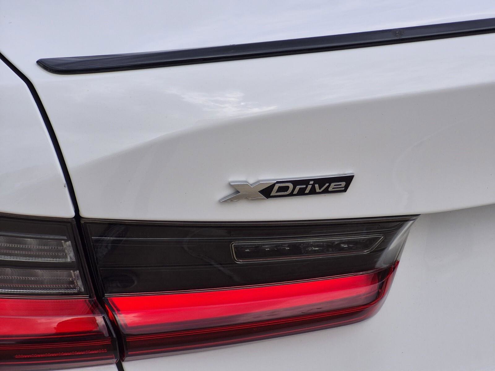 Certified 2024 BMW M340i xDrive w/ Premium Package AWD/4WD image 9