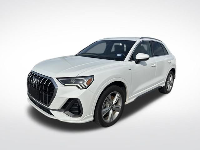 Used 2021 Audi Q3 2.0T Premium Plus w/ Premium Plus Package image 1
