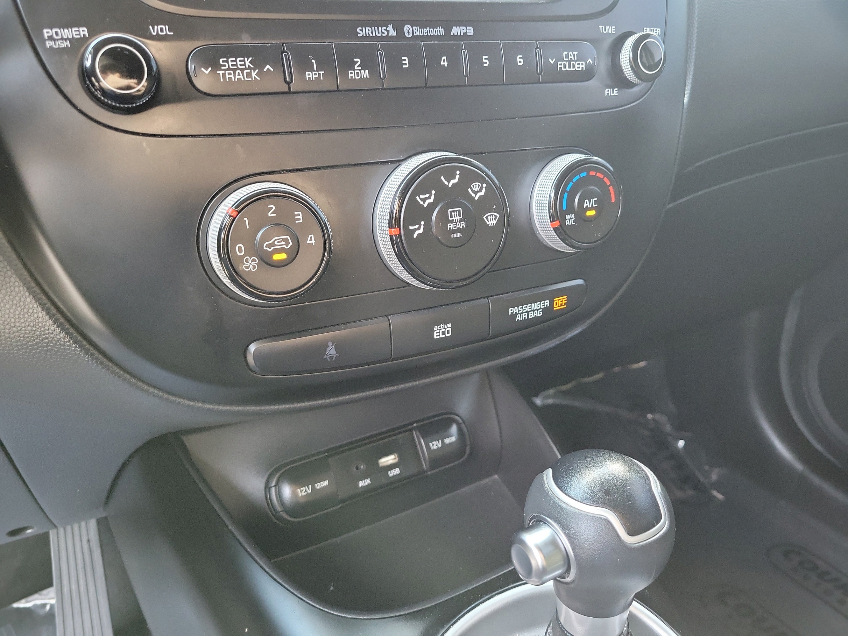Used 2015 Kia Soul FWD image 18