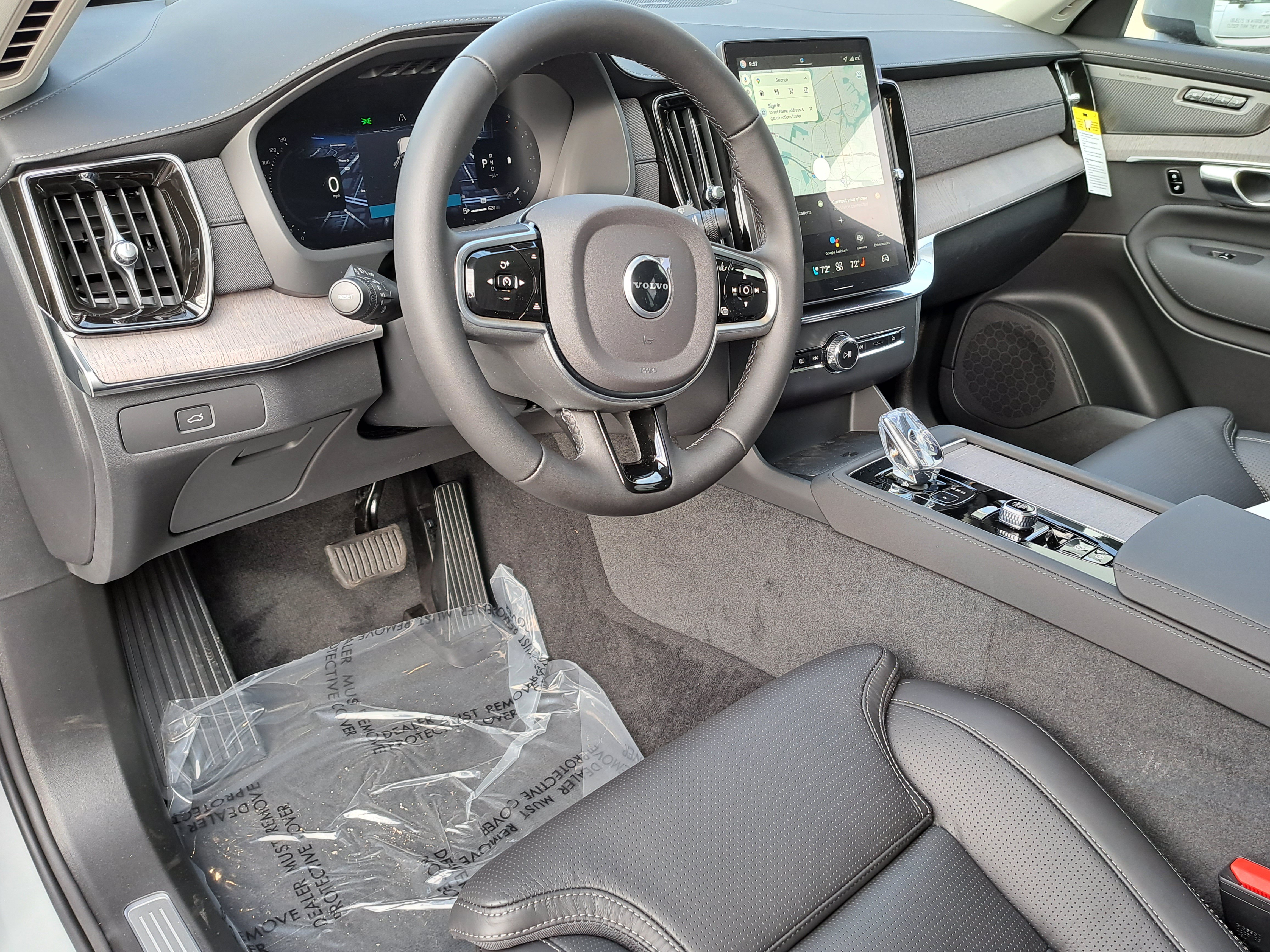 New 2026 Volvo XC90 B6 Ultra w/ Protection Package AWD/4WD image 5