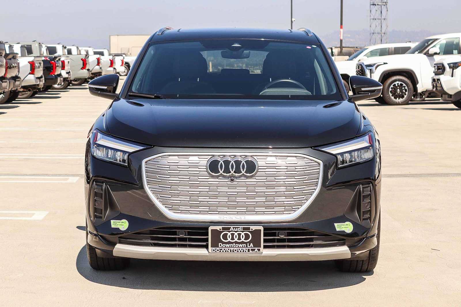Used 2023 Audi Q4 e-tron Premium Plus w/ Premium Plus RWD image 2