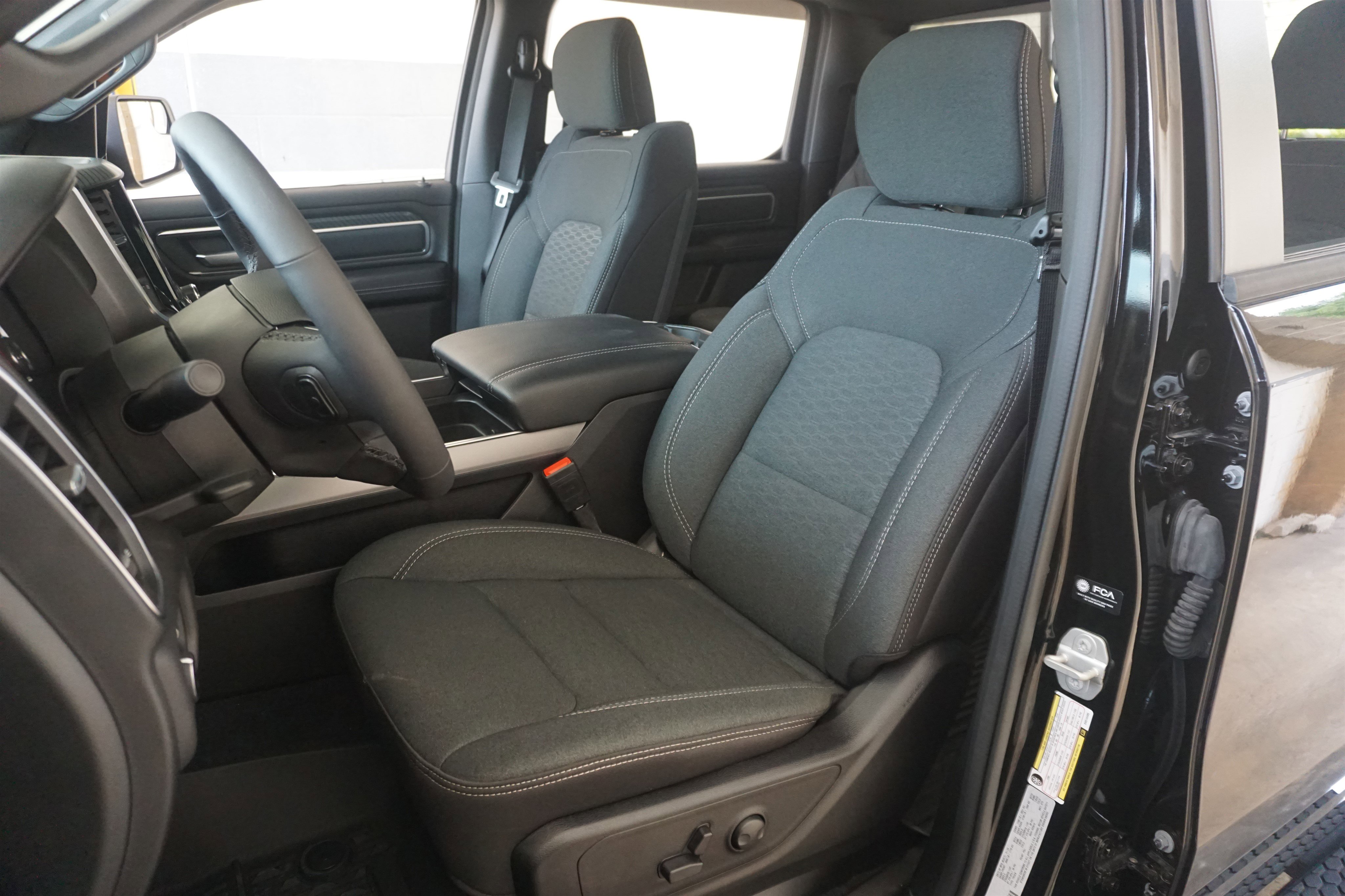 Used 2025 RAM 1500 Big Horn image 16