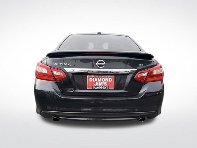 Used 2016 Nissan Altima 2.5 SL w/ 2.5 Technology Package FWD image 4
