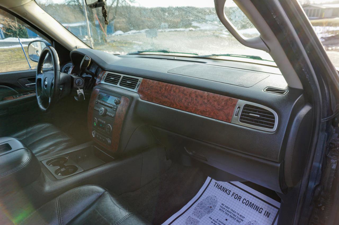 Used 2007 Chevrolet Avalanche LT w/ LT Preferred Equipment Group image 23