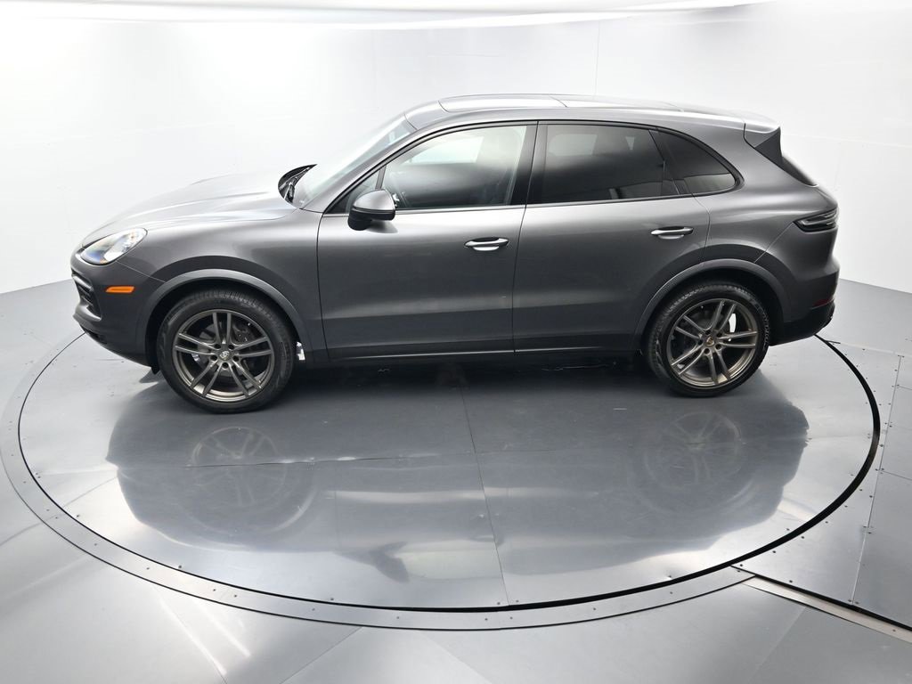 Used 2019 Porsche Cayenne image 34