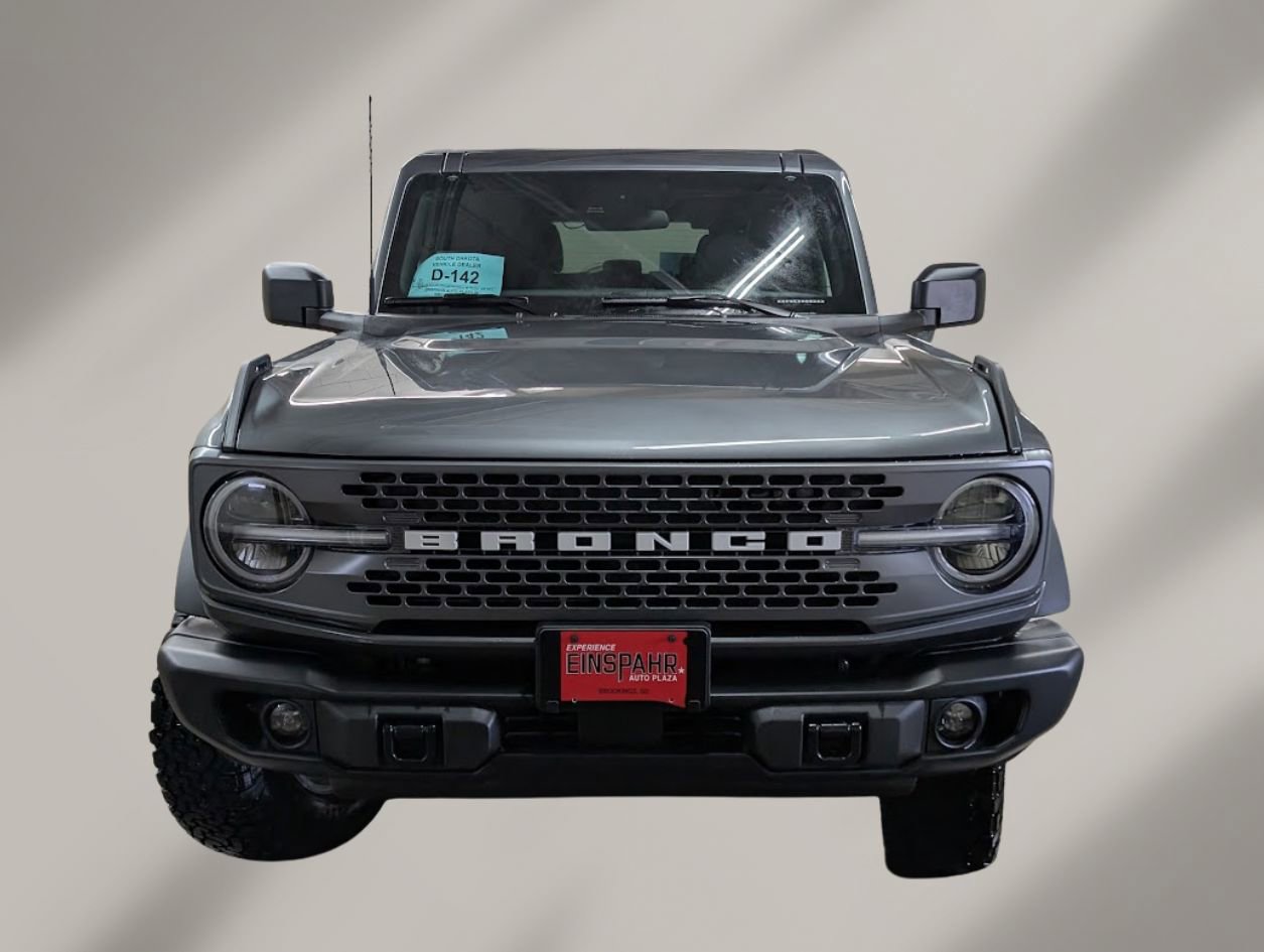 New 2025 Ford Bronco Badlands image 2