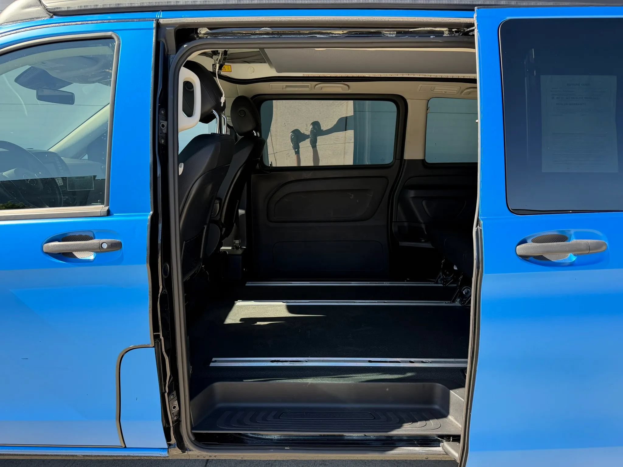 Used 2020 Mercedes-Benz Metris Passenger image 12