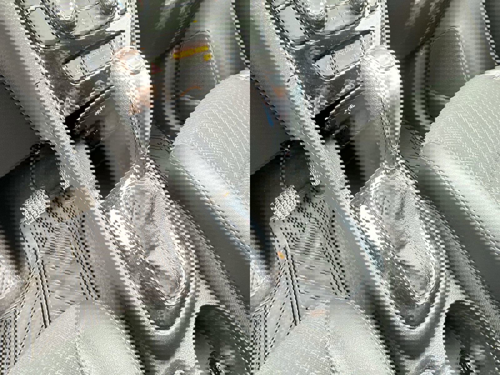 Used 2022 Buick Encore Preferred w/ Safety Package AWD/4WD image 15