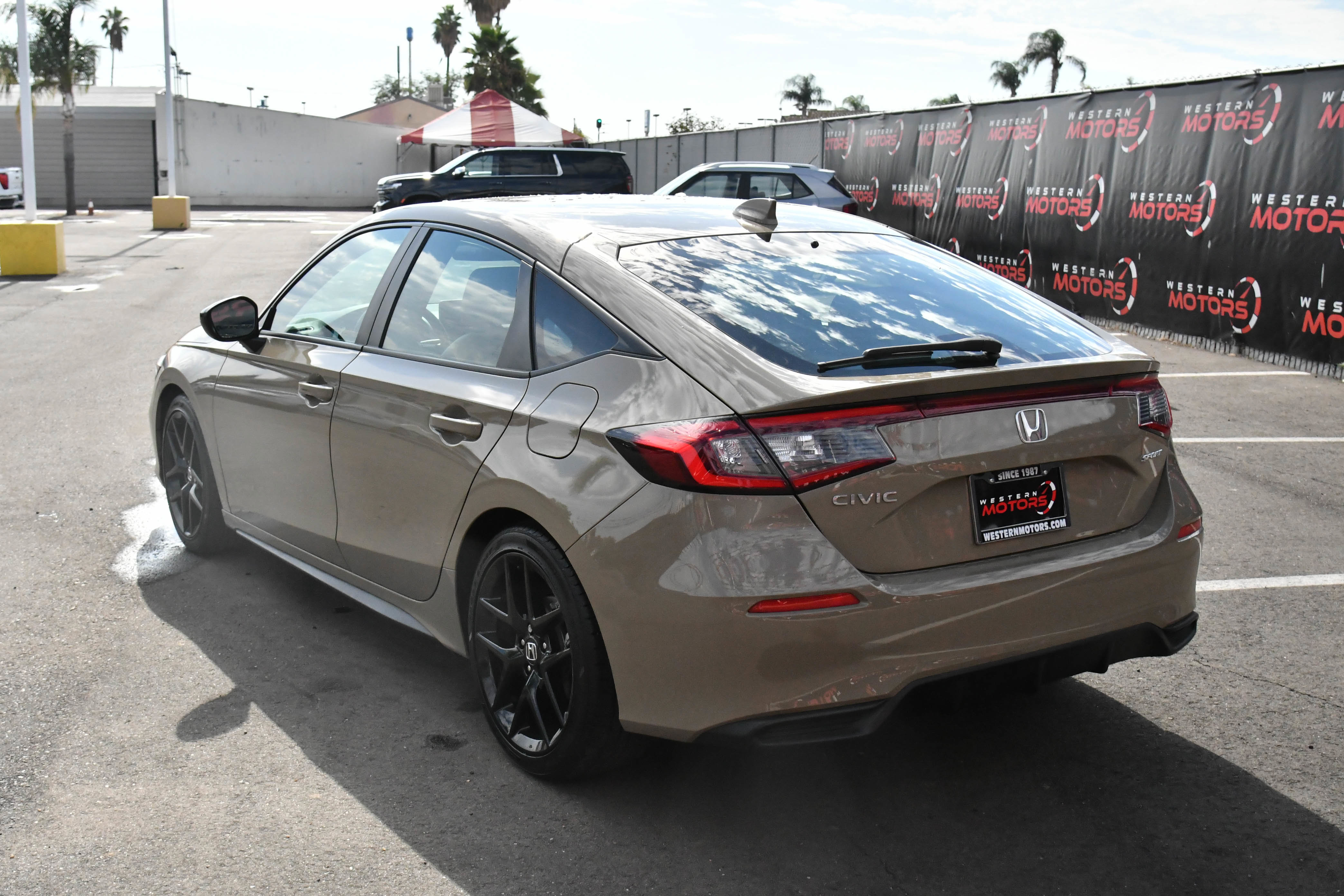Used 2025 Honda Civic Sport image 6