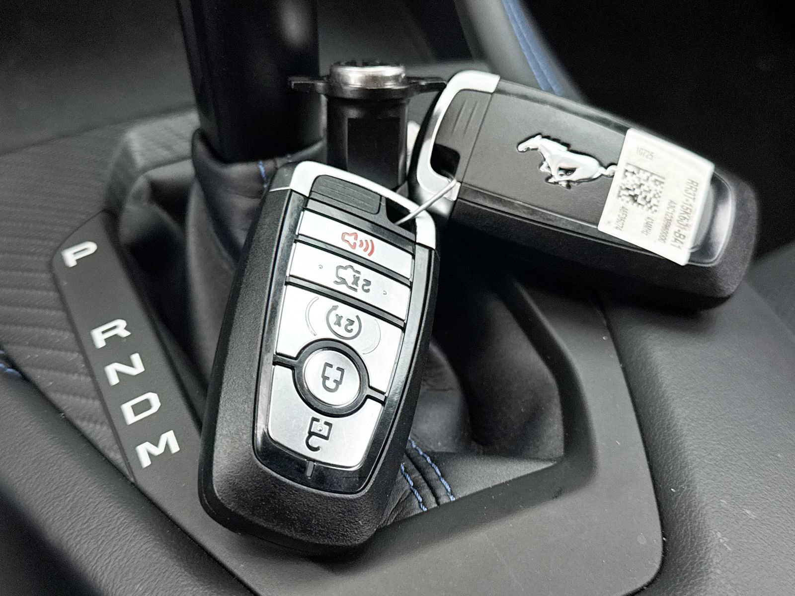 Used 2025 Ford Mustang Dark Horse RWD image 39