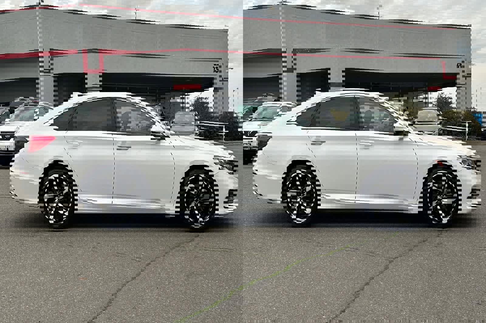 Used 2018 Honda Accord Sport image 6