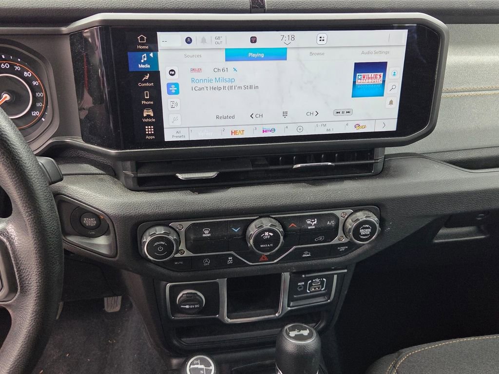 Used 2024 Jeep Wrangler Sport image 17