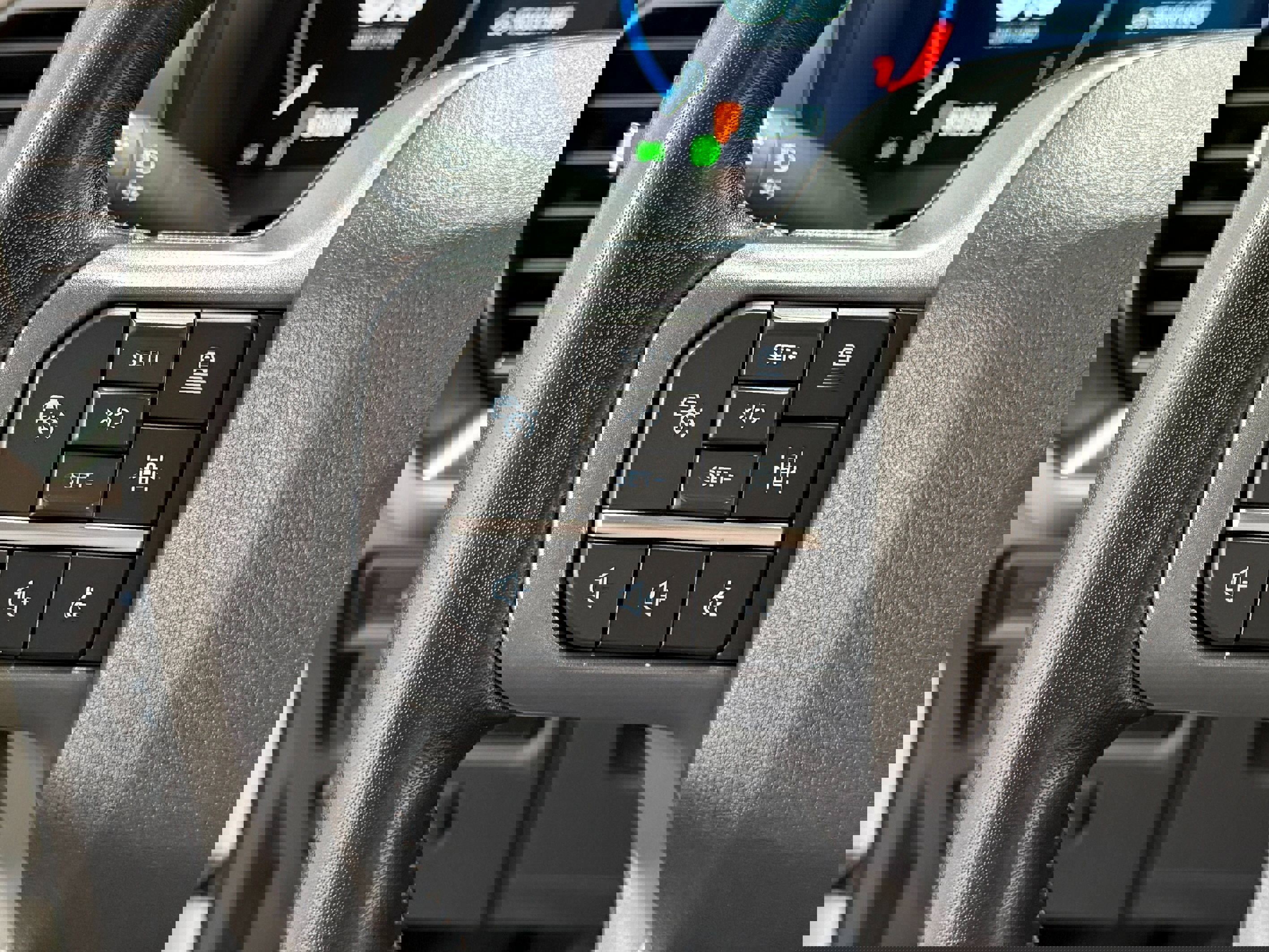 Used 2023 Ford F150 Lariat w/ Equipment Group 502A High AWD/4WD image 18