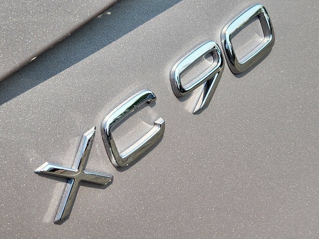 New 2026 Volvo XC90 T8 Ultra w/ Protection Package AWD/4WD image 16