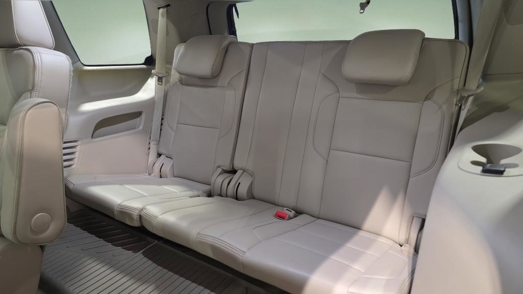 Used 2016 GMC Yukon Denali w/ Open Road Package image 17