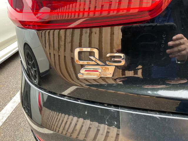 Used 2016 Audi Q3 2.0T Prestige w/ Prestige Package image 9