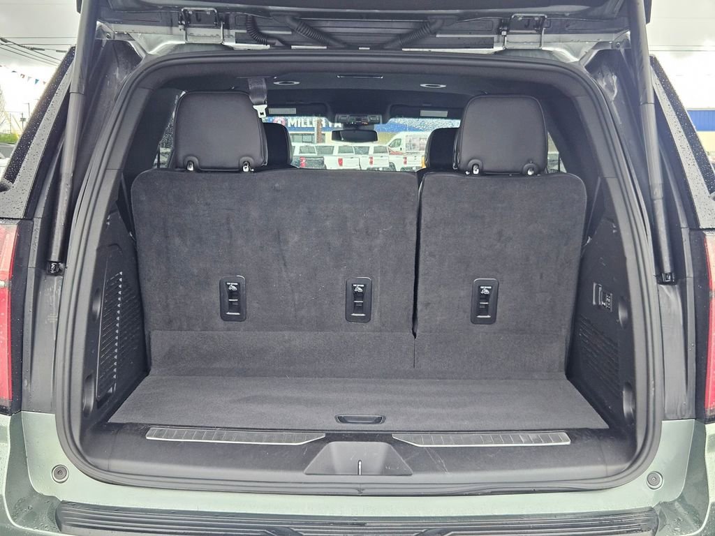 Used 2024 Chevrolet Tahoe Premier image 31
