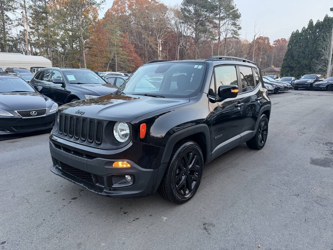 Used 2018 Jeep Renegade Altitude FWD image 1