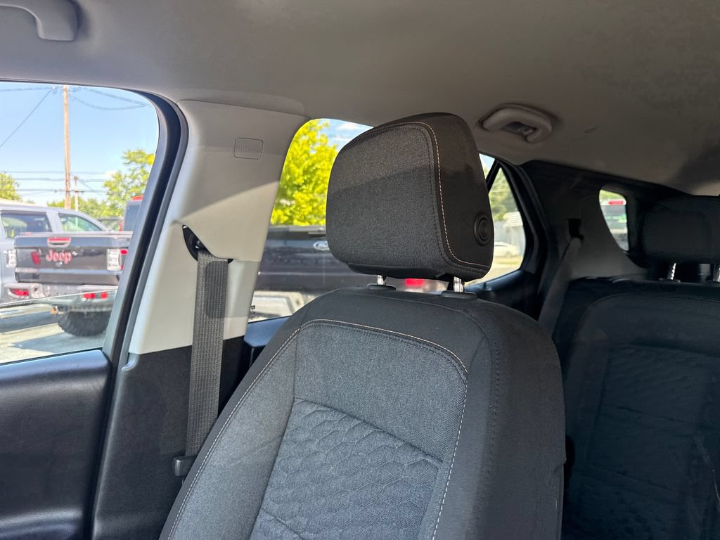Used 2019 Chevrolet Equinox LT FWD image 39