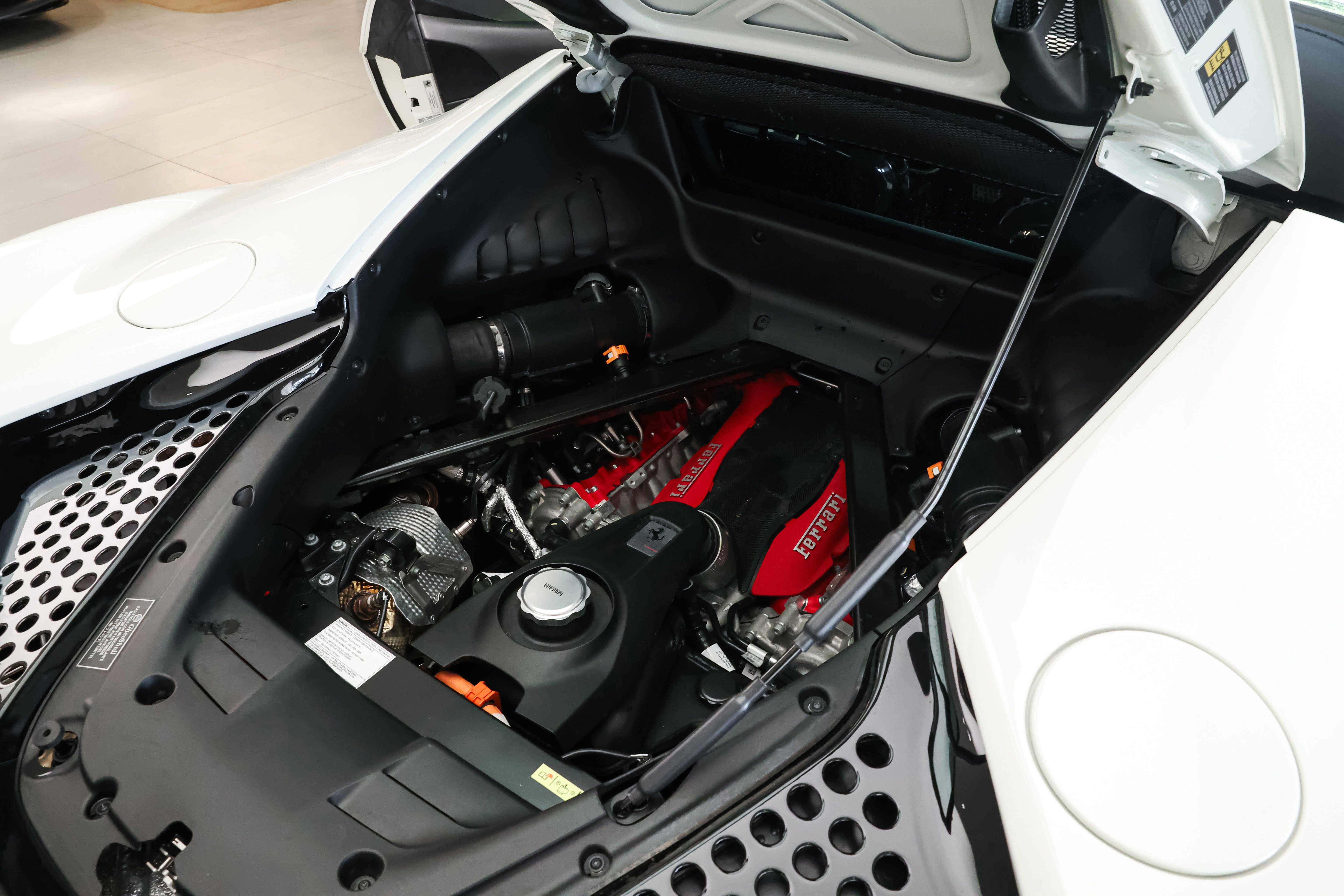 Used 2023 Ferrari SF90 Stradale image 37