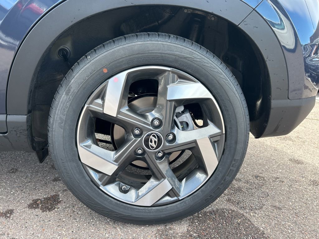 Used 2026 Hyundai Venue SEL image 26